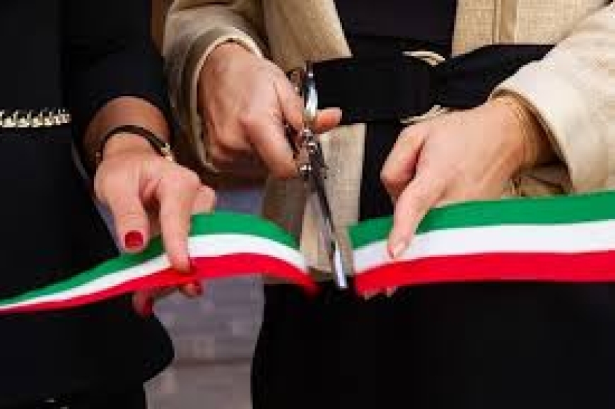COME DEVE COMPORTARSI LA BANDA DURANTE UN'INAUGURAZIONE?
