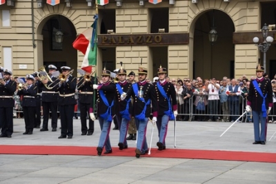 Qual è il protocollo da tenere nelle cerimonie ufficiali ?